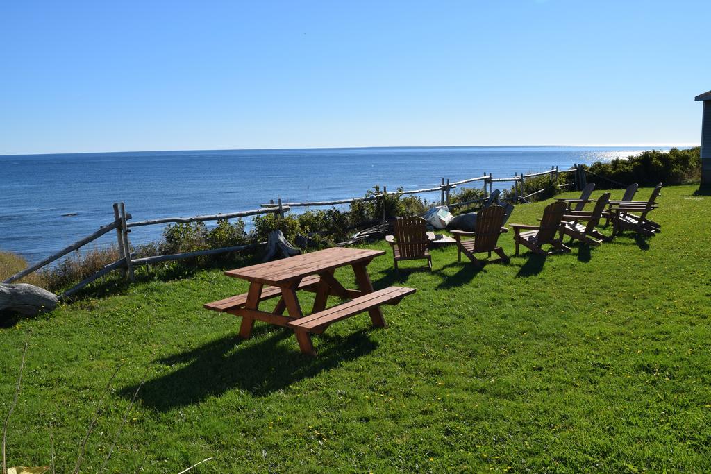 Les Cabines Sur Mer Cap-des-Rosiers Экстерьер фото